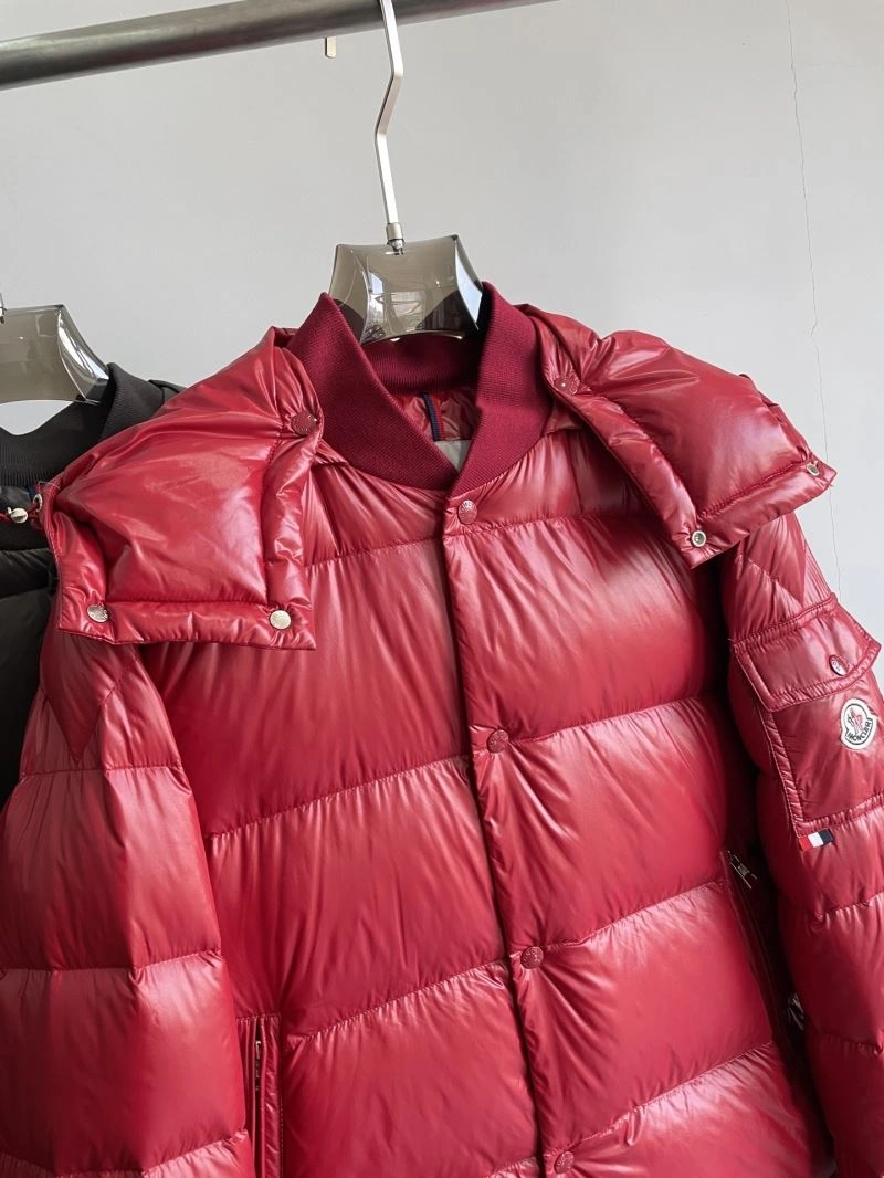 SmoothTexture Moncler Down Jackets 143826