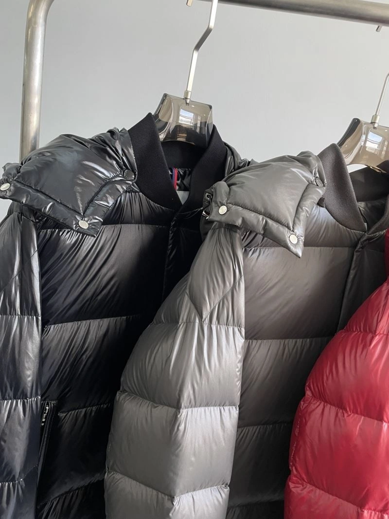 SmoothTexture Moncler Down Jackets 143826