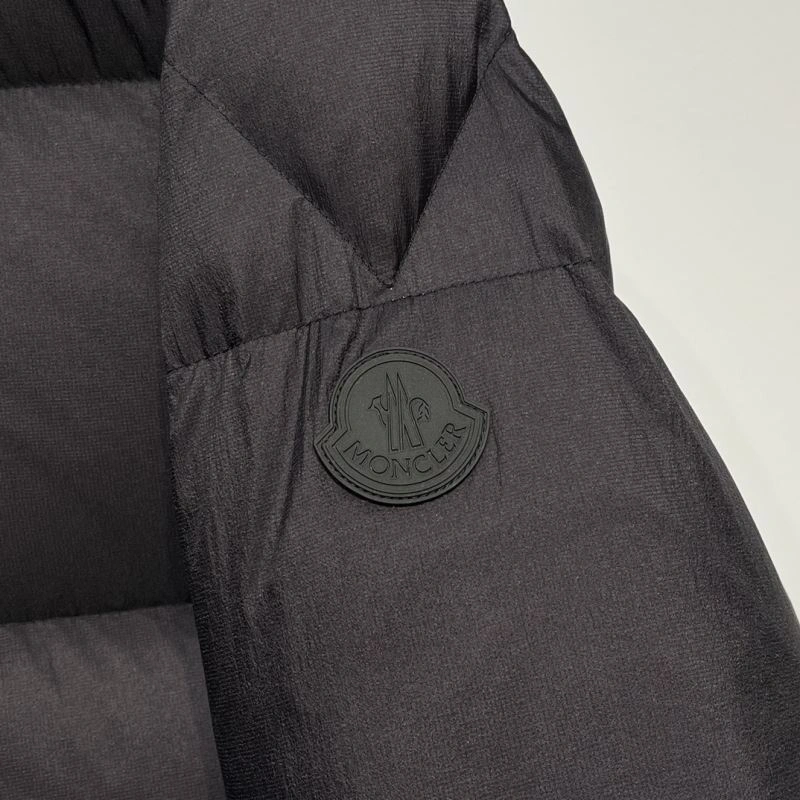 Reliable Moncler Down Jackets 143819