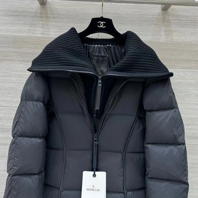 Moncler Down Jackets Bold 143817