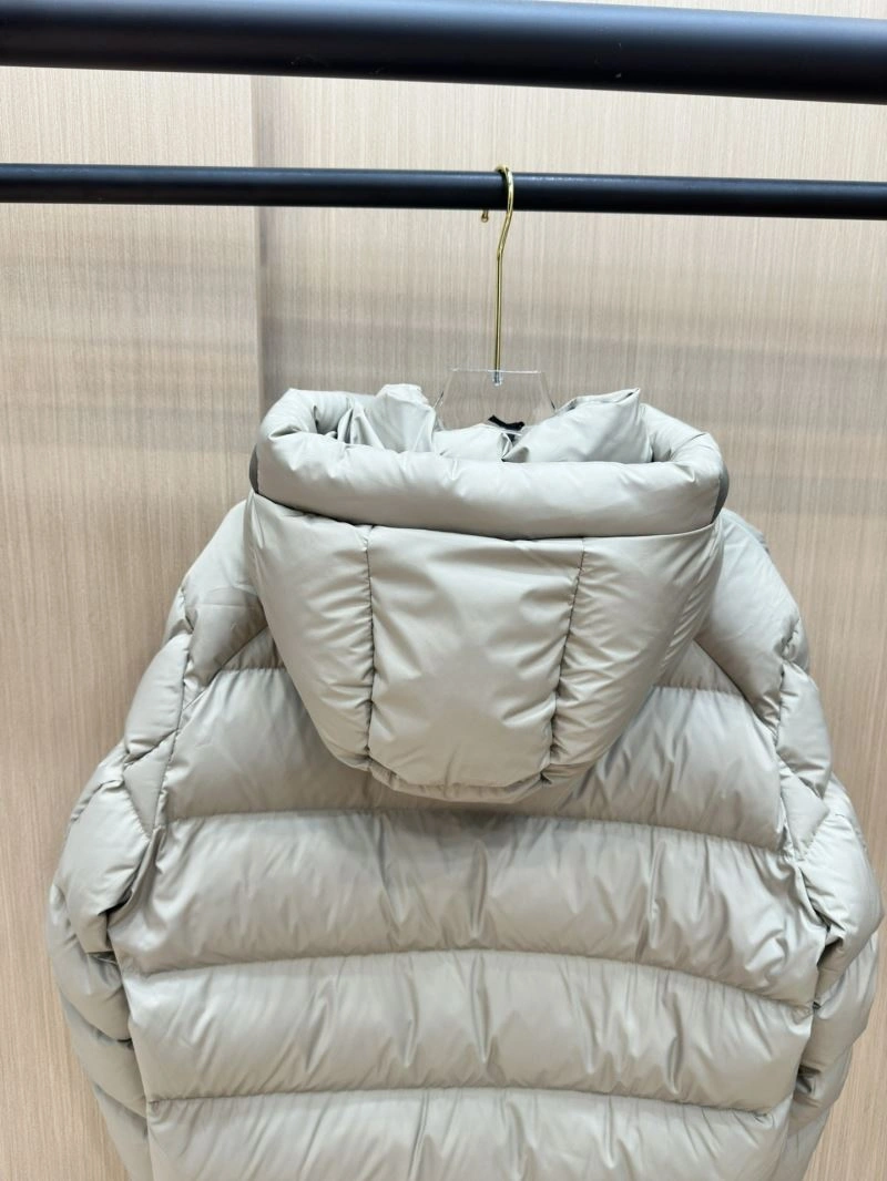 Moncler Down Jackets GoodFit 143808