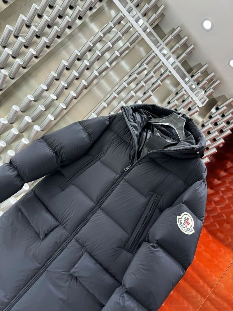 Moncler Down Jackets Breathable 143803