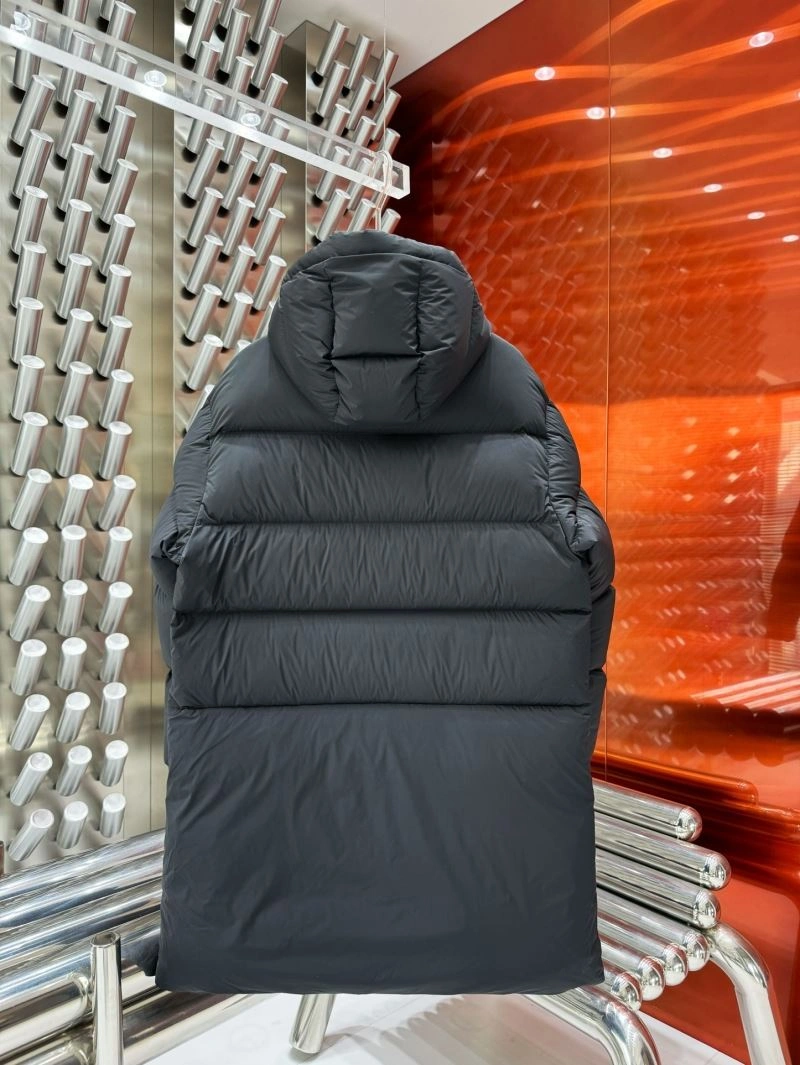 Moncler Down Jackets Breathable 143803