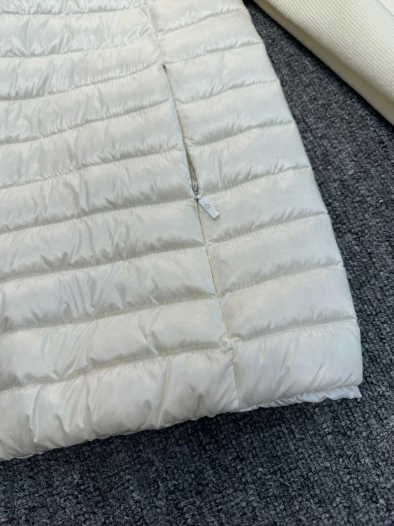 Moncler Down Jackets Bright 143784