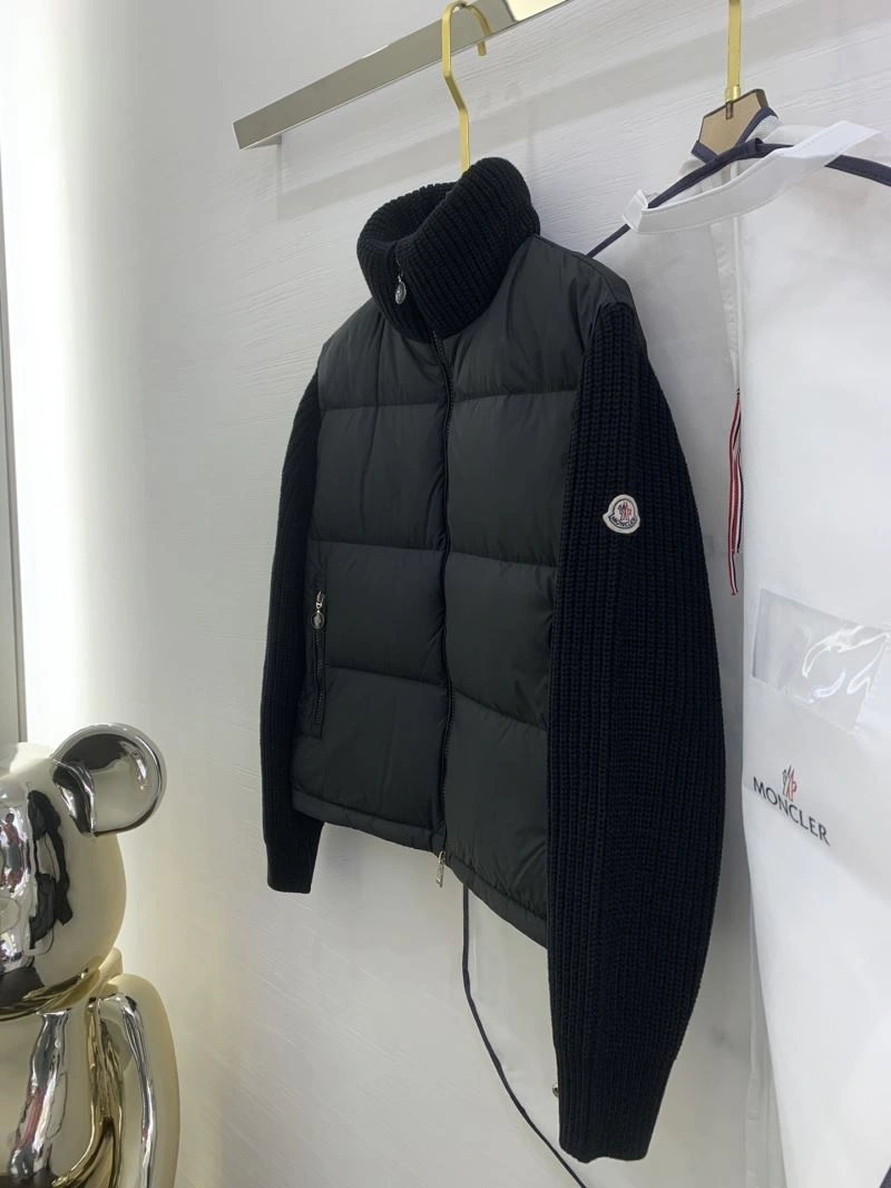 Moncler Down Jackets Chic 143804