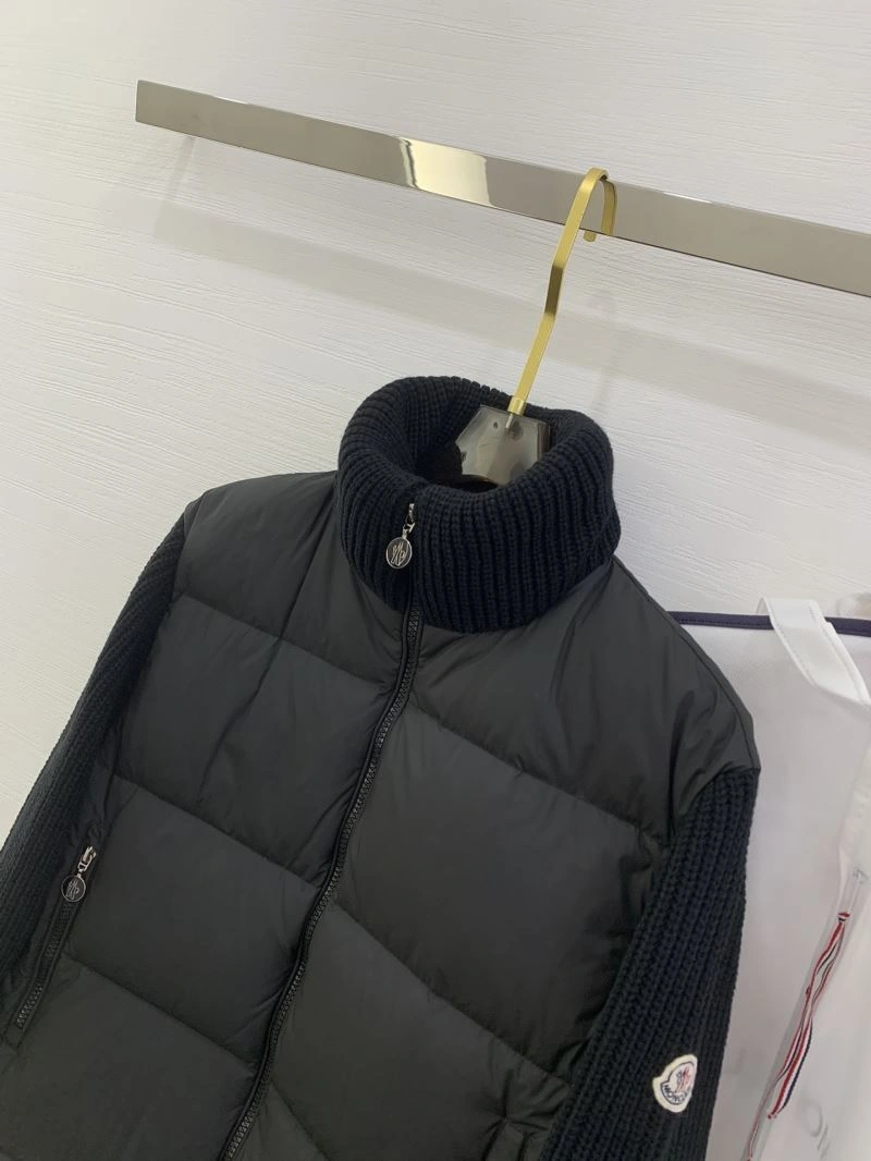 Moncler Down Jackets Chic 143804