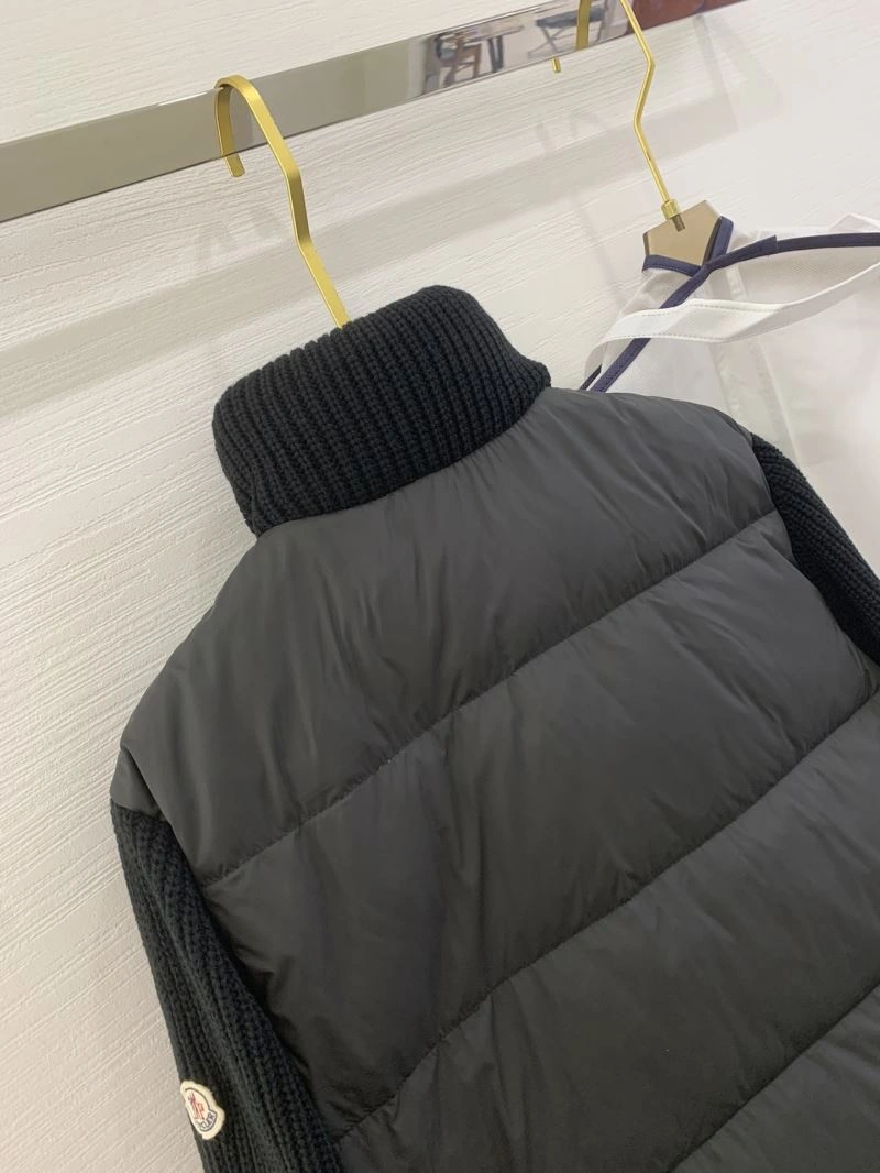 Moncler Down Jackets Chic 143804