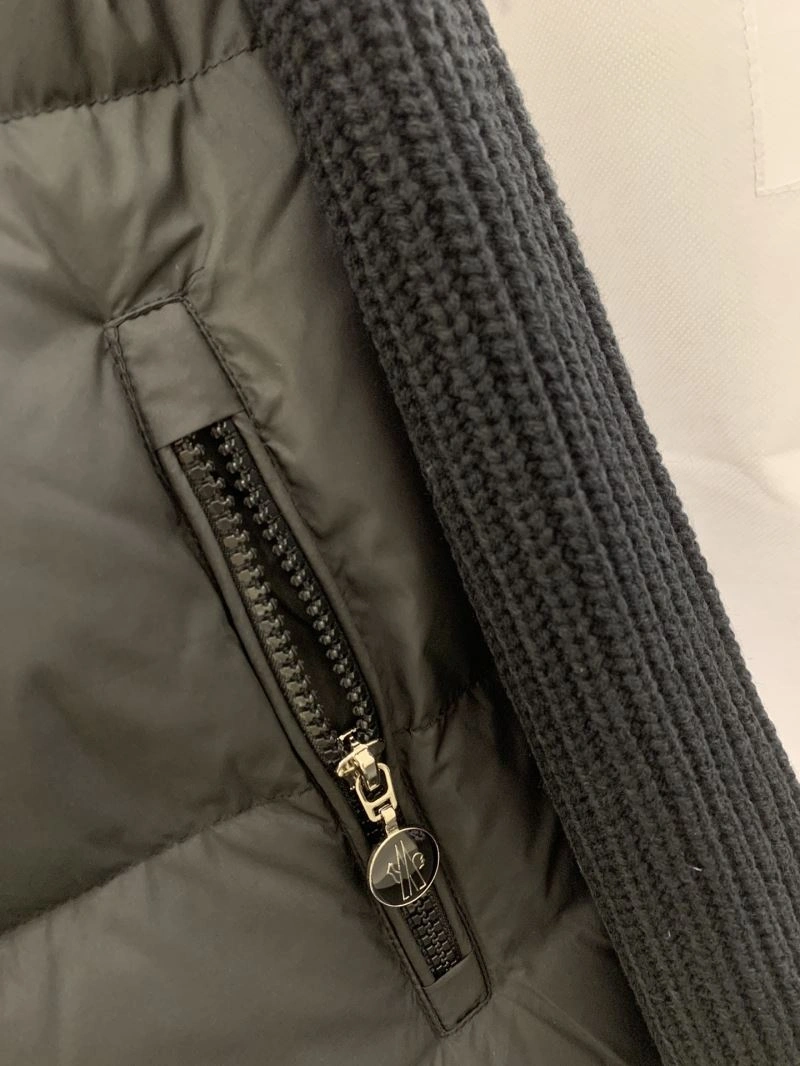 Moncler Down Jackets Chic 143804