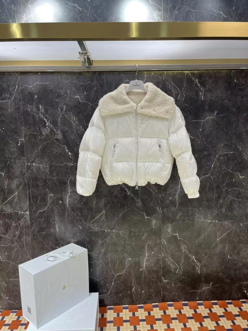 Moncler Down Jackets Comfortable 143800