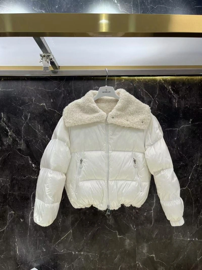 Moncler Down Jackets Comfortable 143800