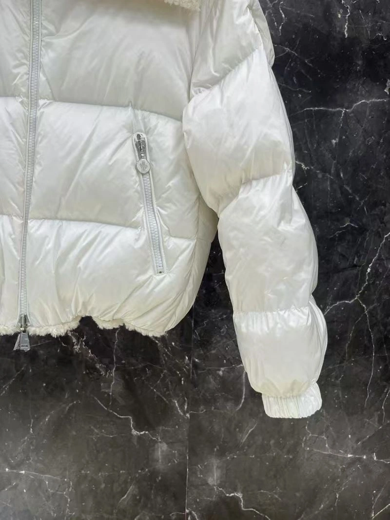 Moncler Down Jackets Comfortable 143800