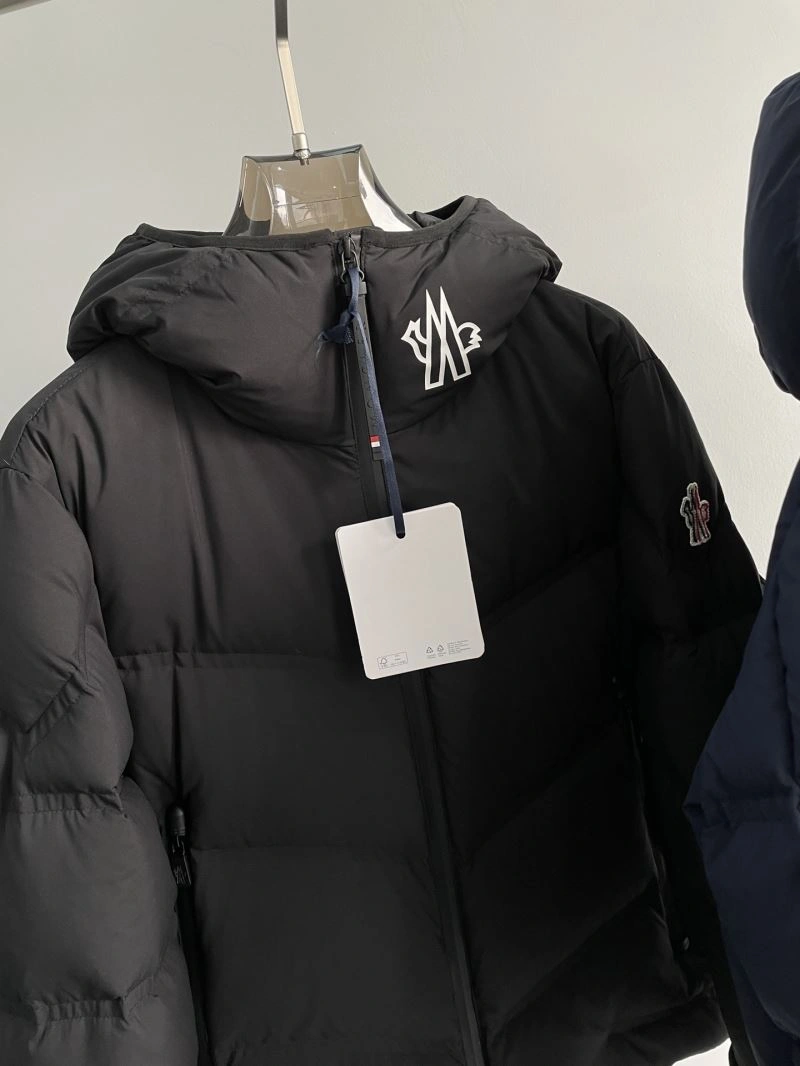 SoftTouch Moncler Down Jackets 143802