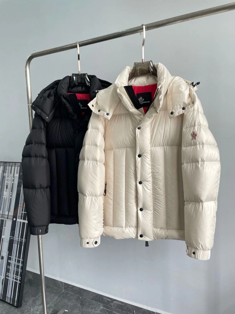 Moncler Down Jackets Resilient 143801