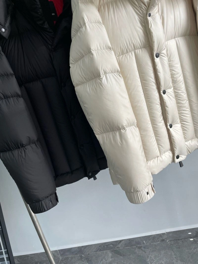Moncler Down Jackets Resilient 143801