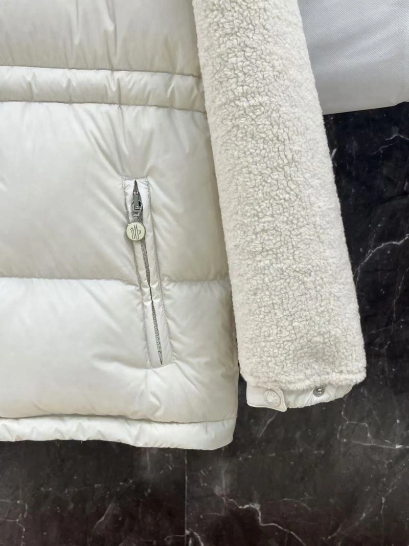 Moncler Down Jackets Comfortable 143787