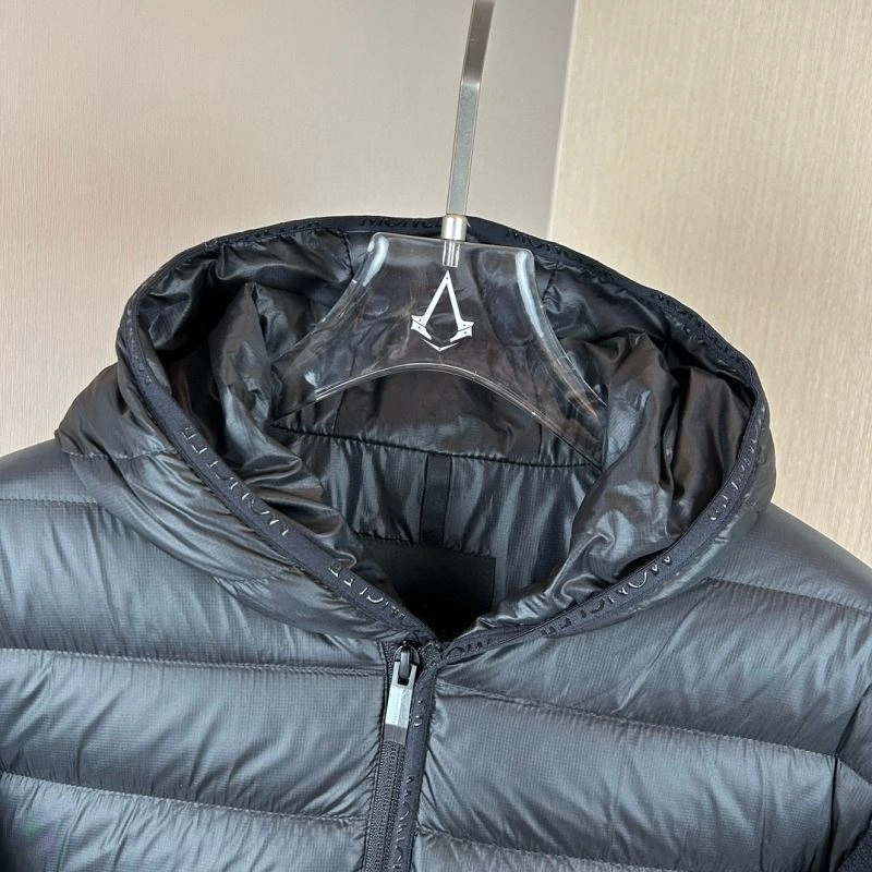 Moncler Down Jackets Effortless 143779