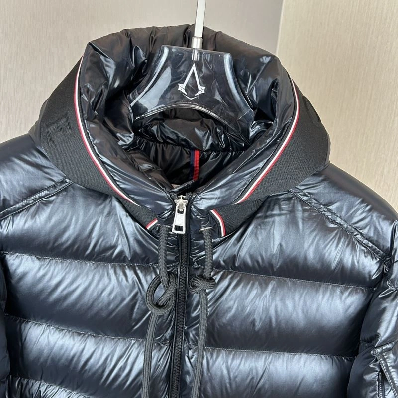 Moncler Down Jackets Attractive 143789