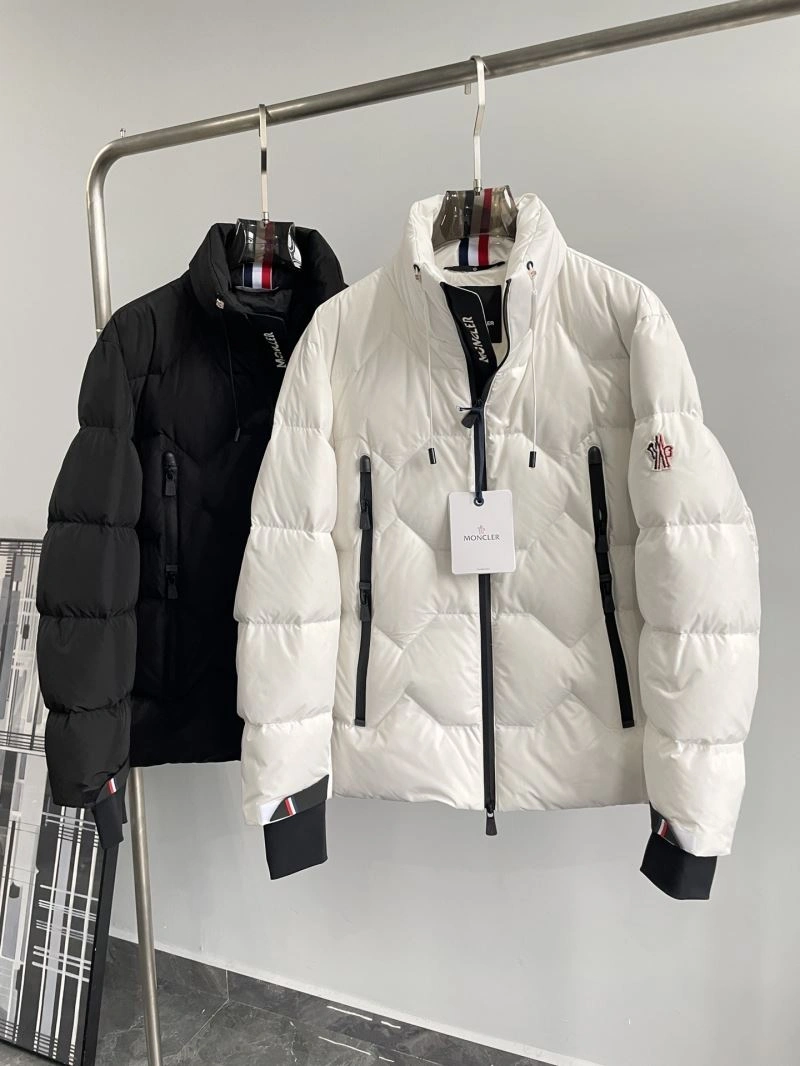 Moncler Down Jackets Sustainable 143781