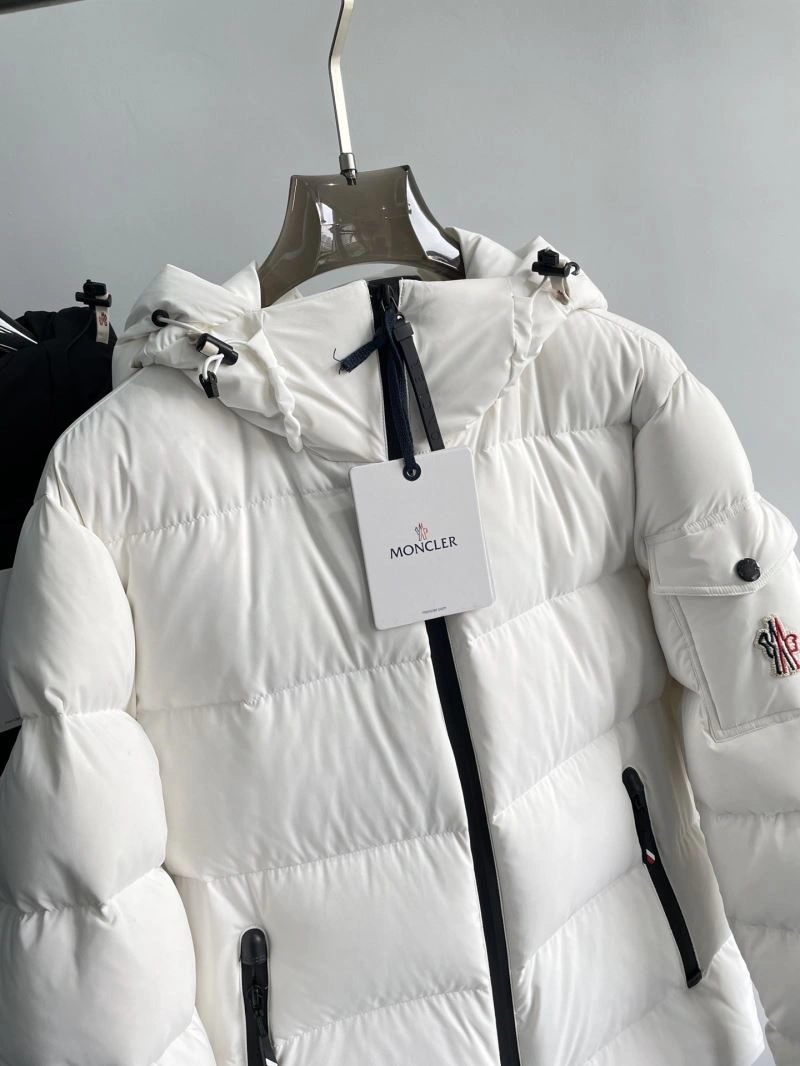 Breathable Moncler Down Jackets 143774