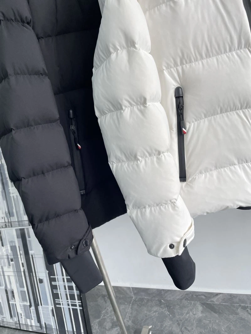 Breathable Moncler Down Jackets 143774