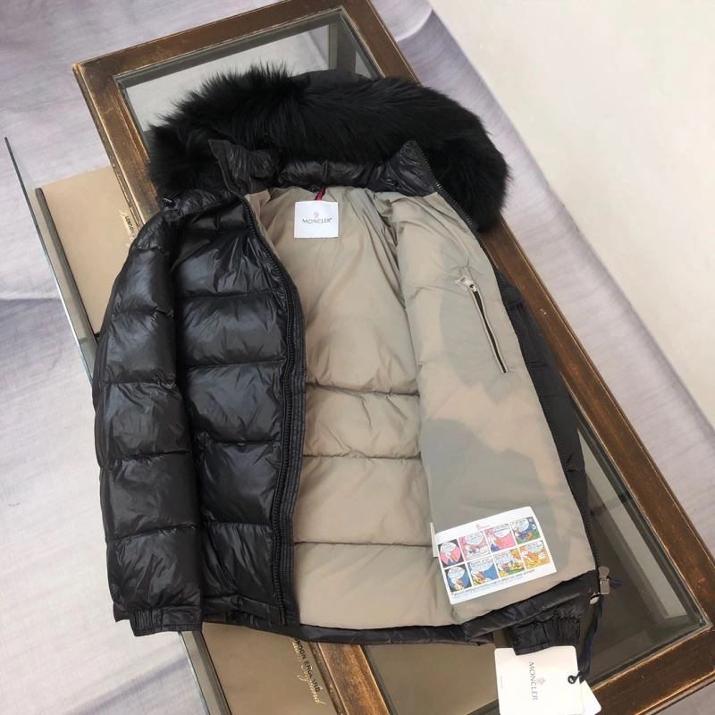 Resilient Moncler Down Jackets 143773
