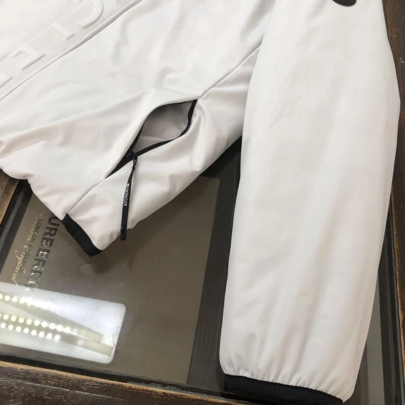 Casual Moncler Down Jackets 143772