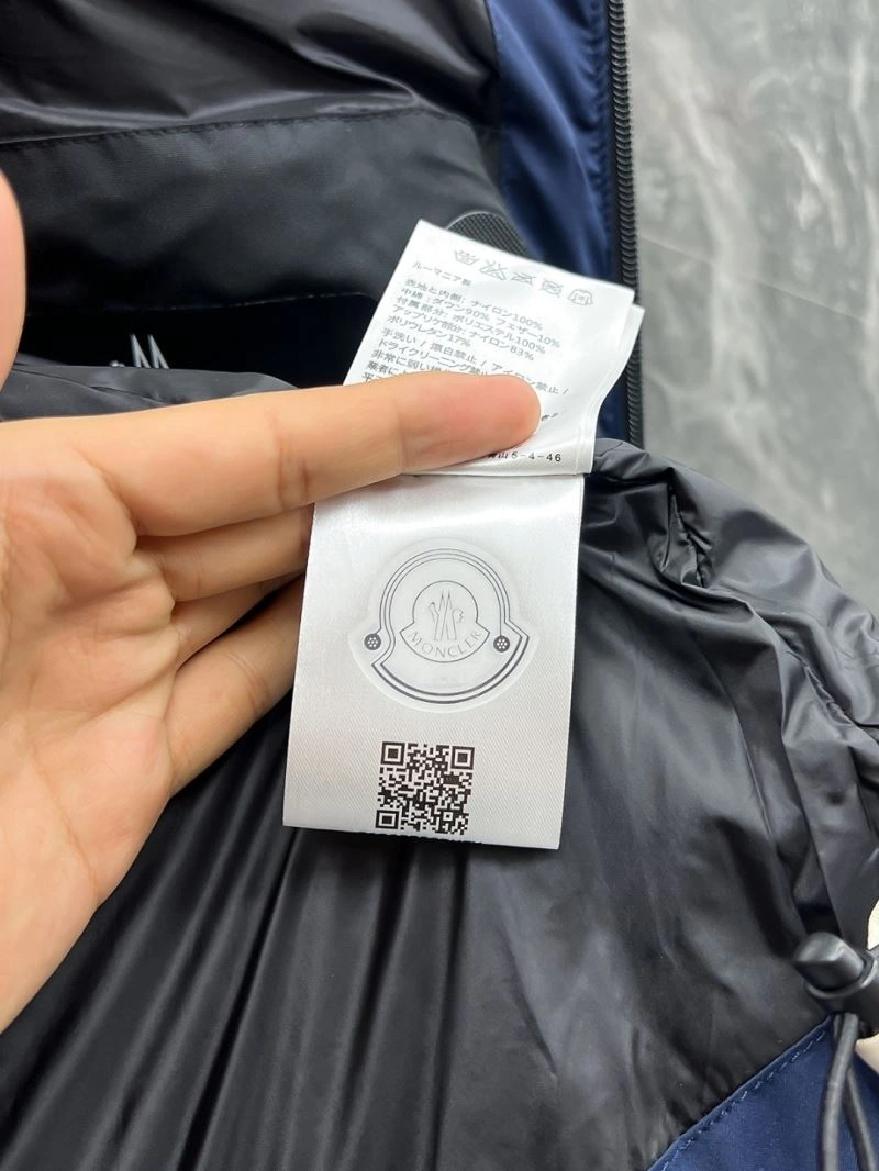 Moncler Down Jackets Efficient 143766