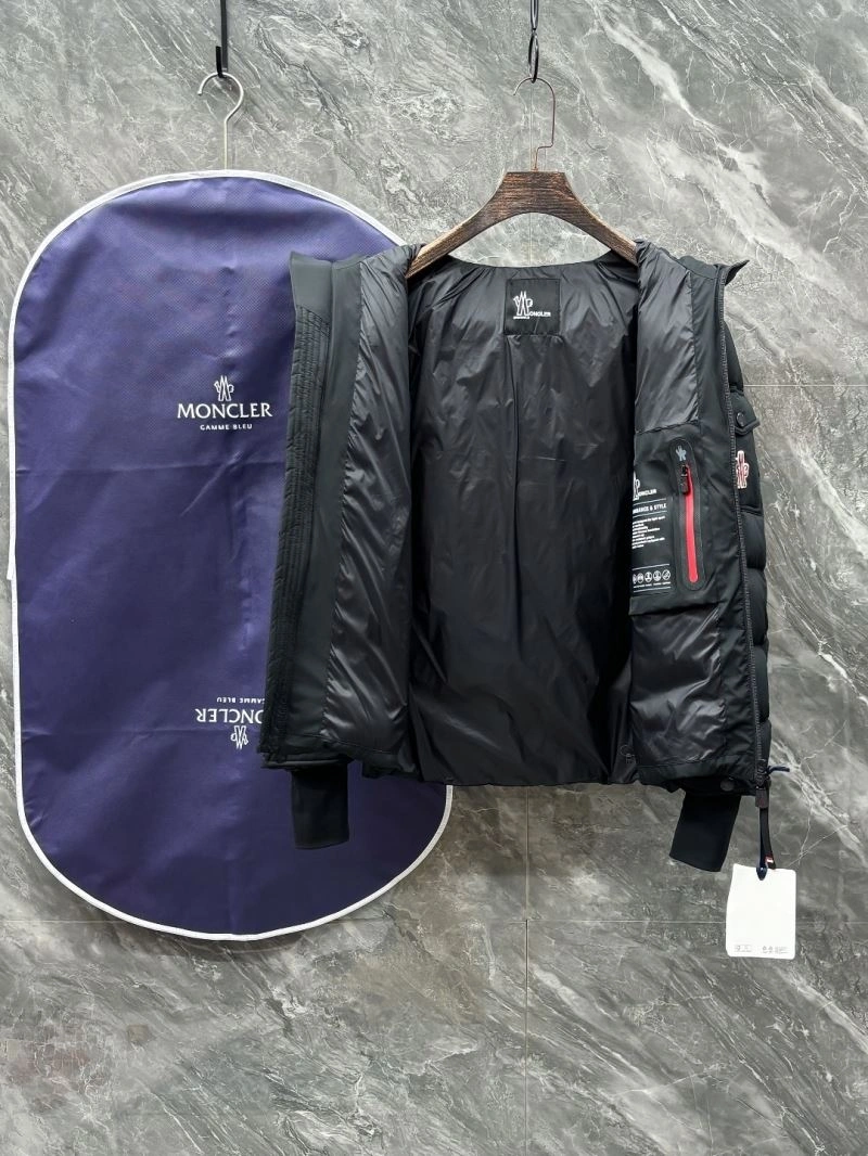 Moncler Down Jackets Efficient 143759