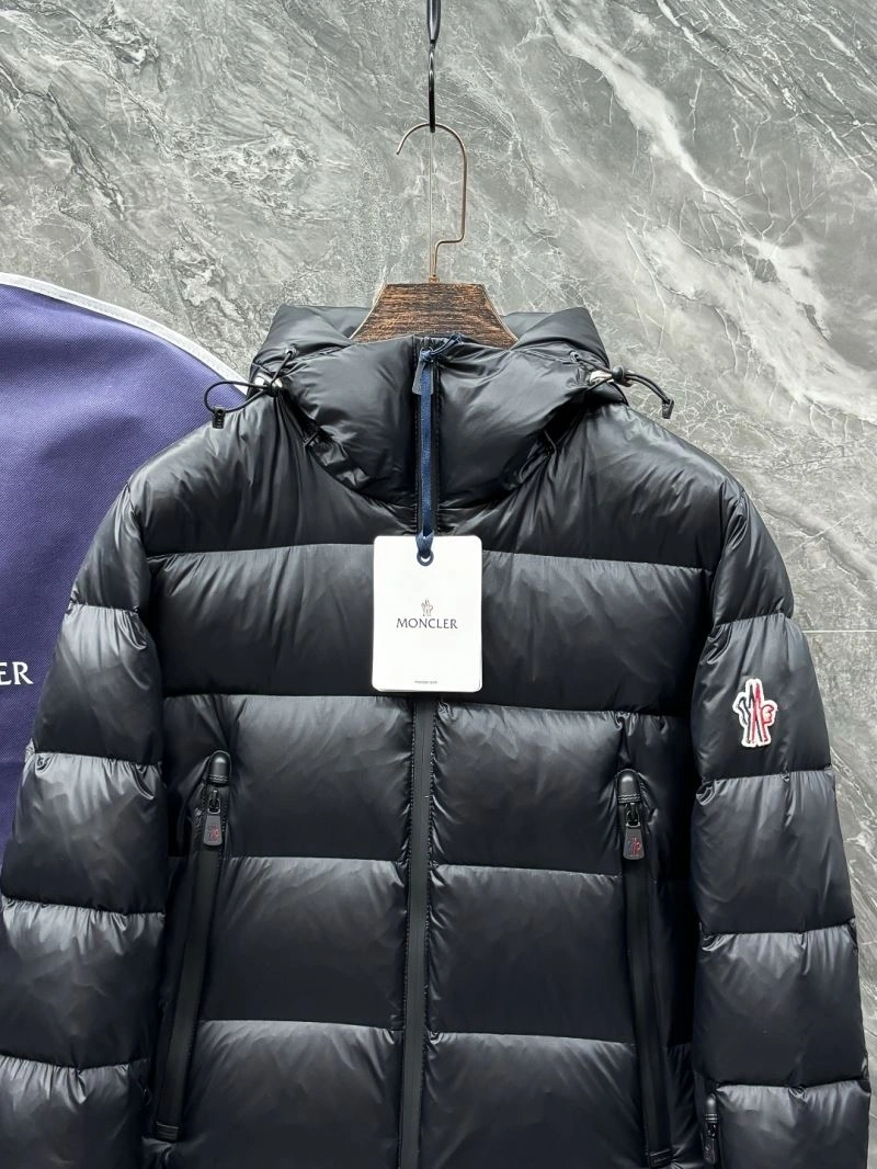 Moncler Down Jackets ZeroBulk 143760