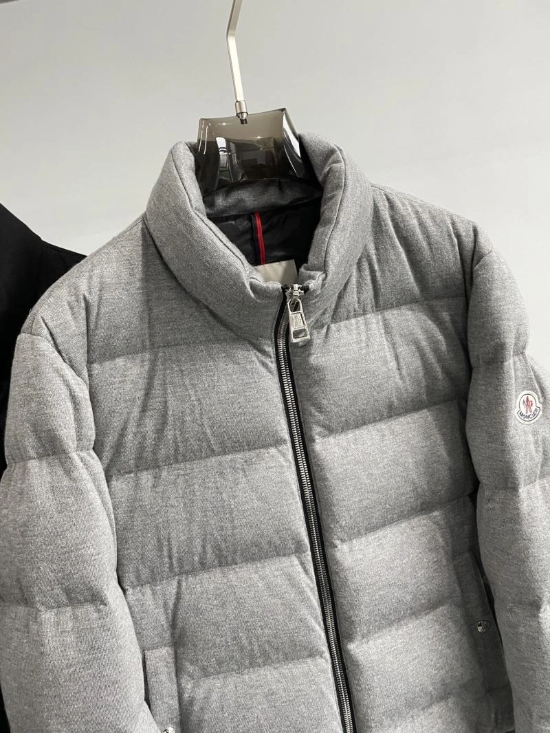 FlexibleFit Moncler Down Jackets 143765