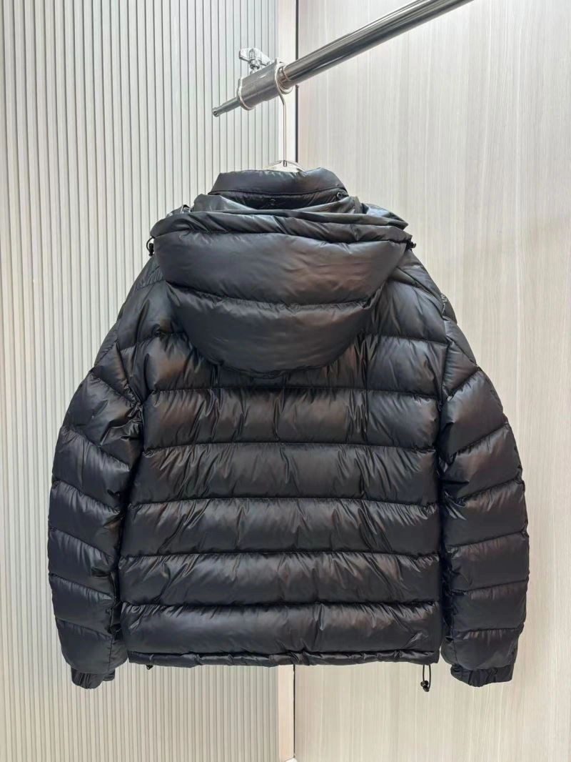 Moncler Down Jackets TechFriendly 143753