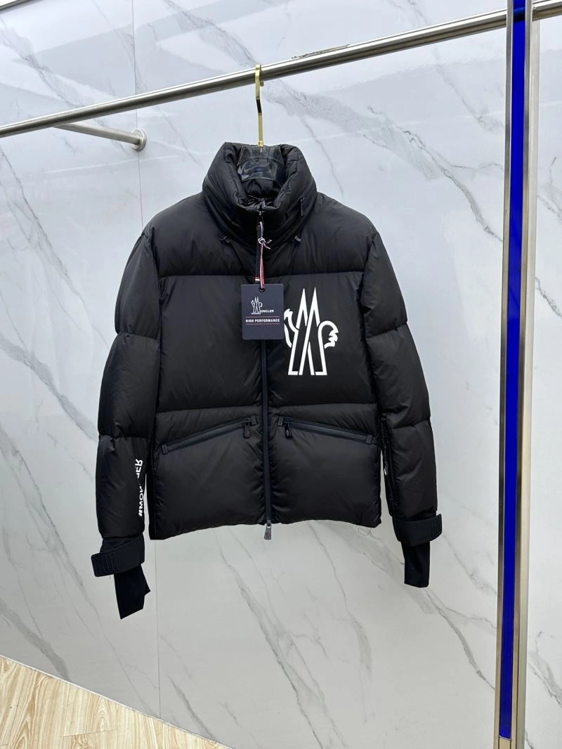 TravelReady Moncler Down Jackets 143750