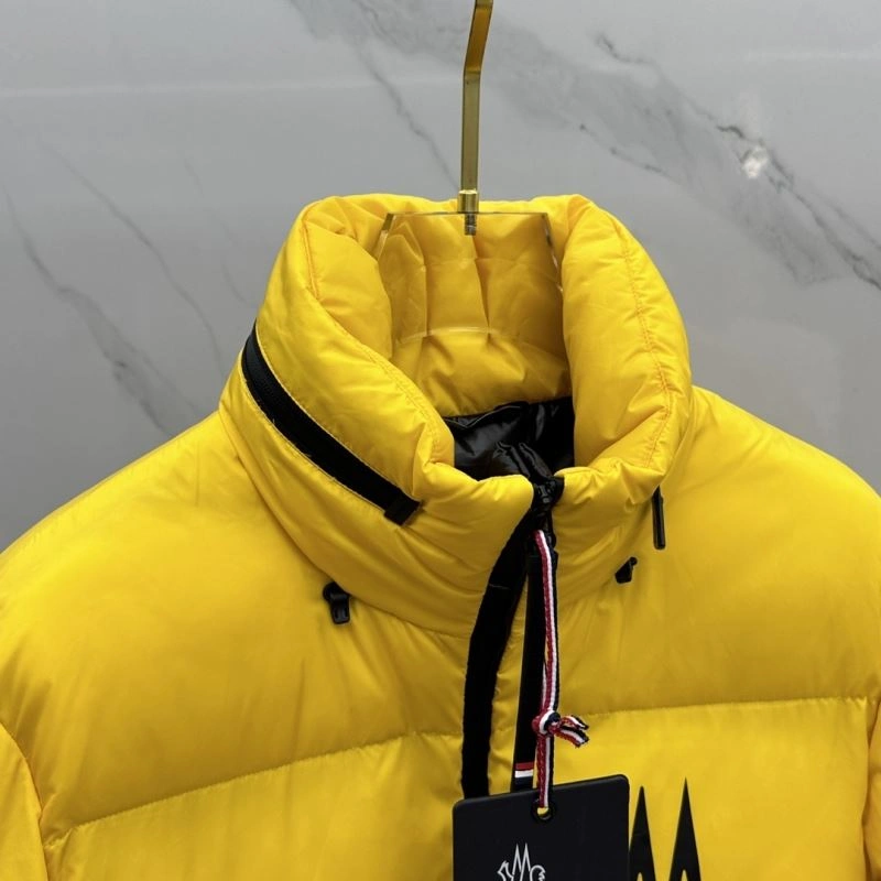 Resilient Moncler Down Jackets 143751