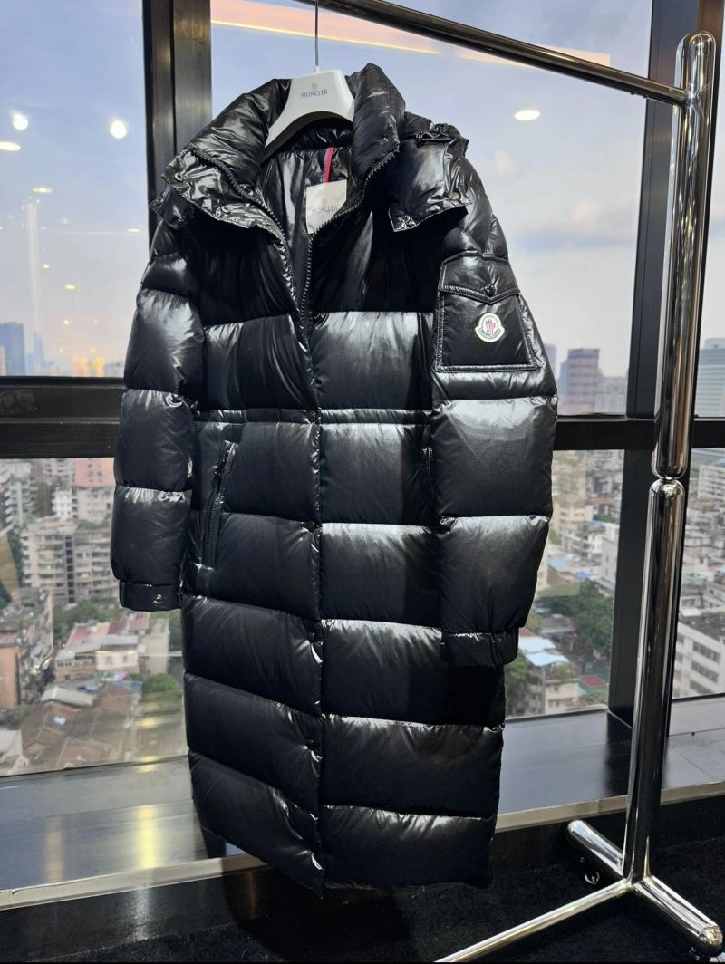 Moncler Down Jackets Bright 143746