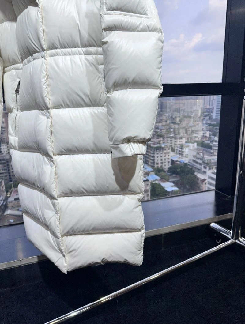 Moncler Down Jackets Affordable 143742
