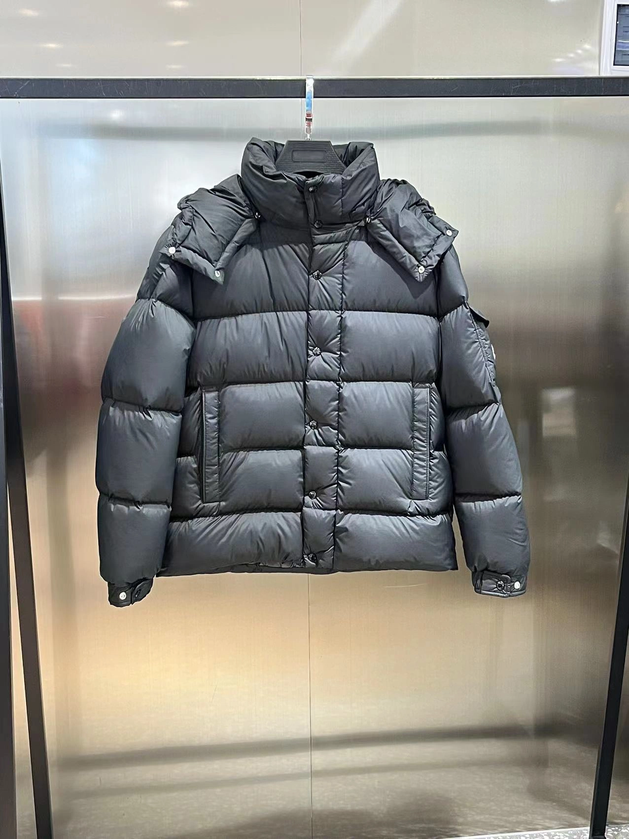 RelaxedFit Moncler Down Jackets 145659