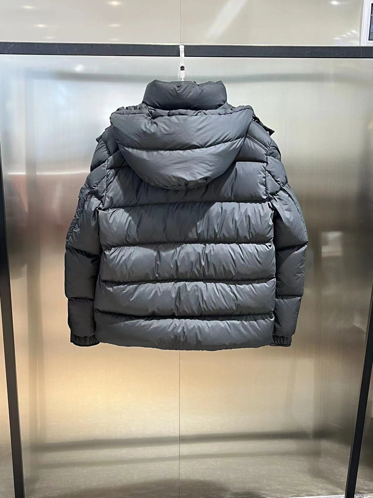 RelaxedFit Moncler Down Jackets 145659