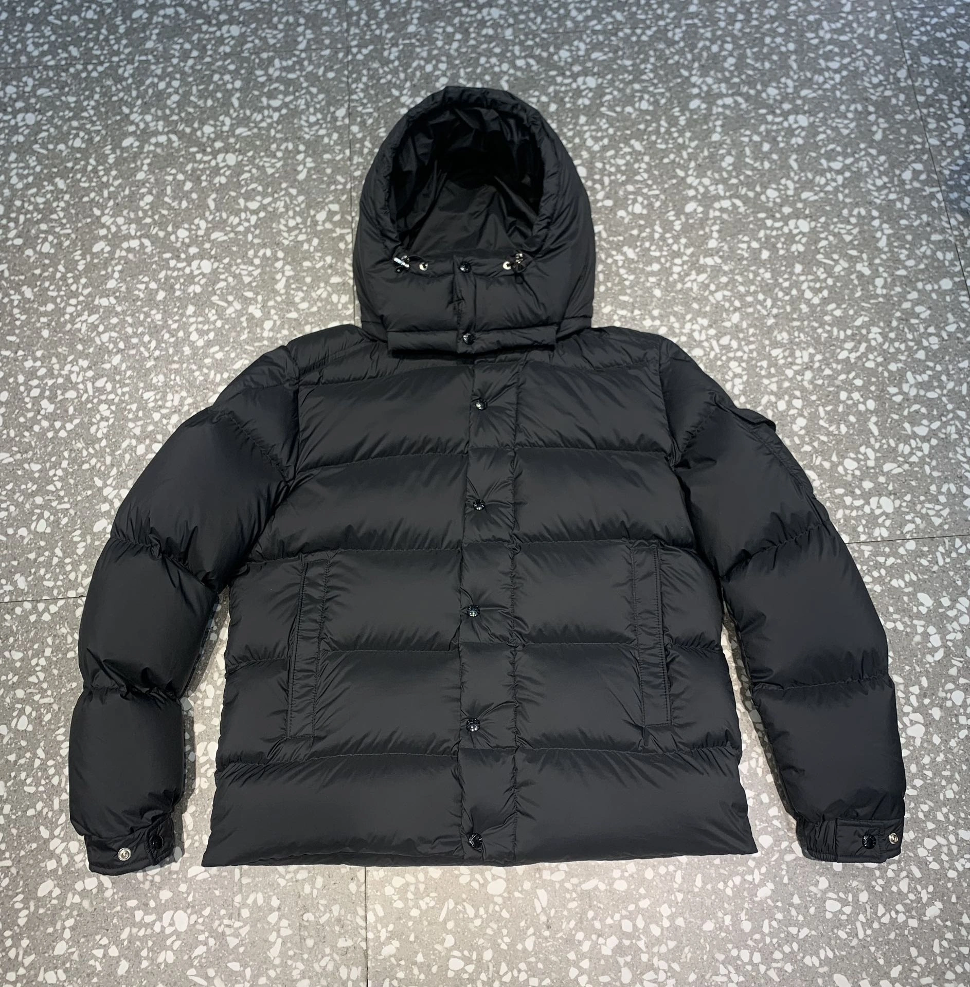 RelaxedFit Moncler Down Jackets 145659