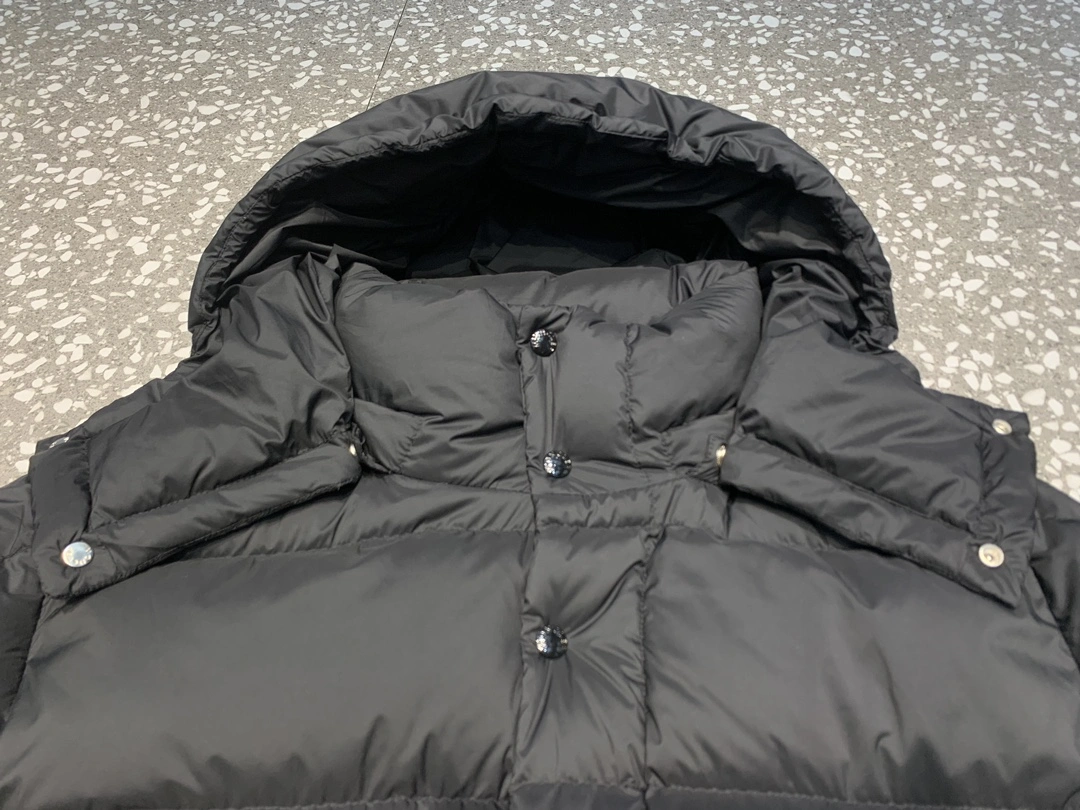 RelaxedFit Moncler Down Jackets 145659