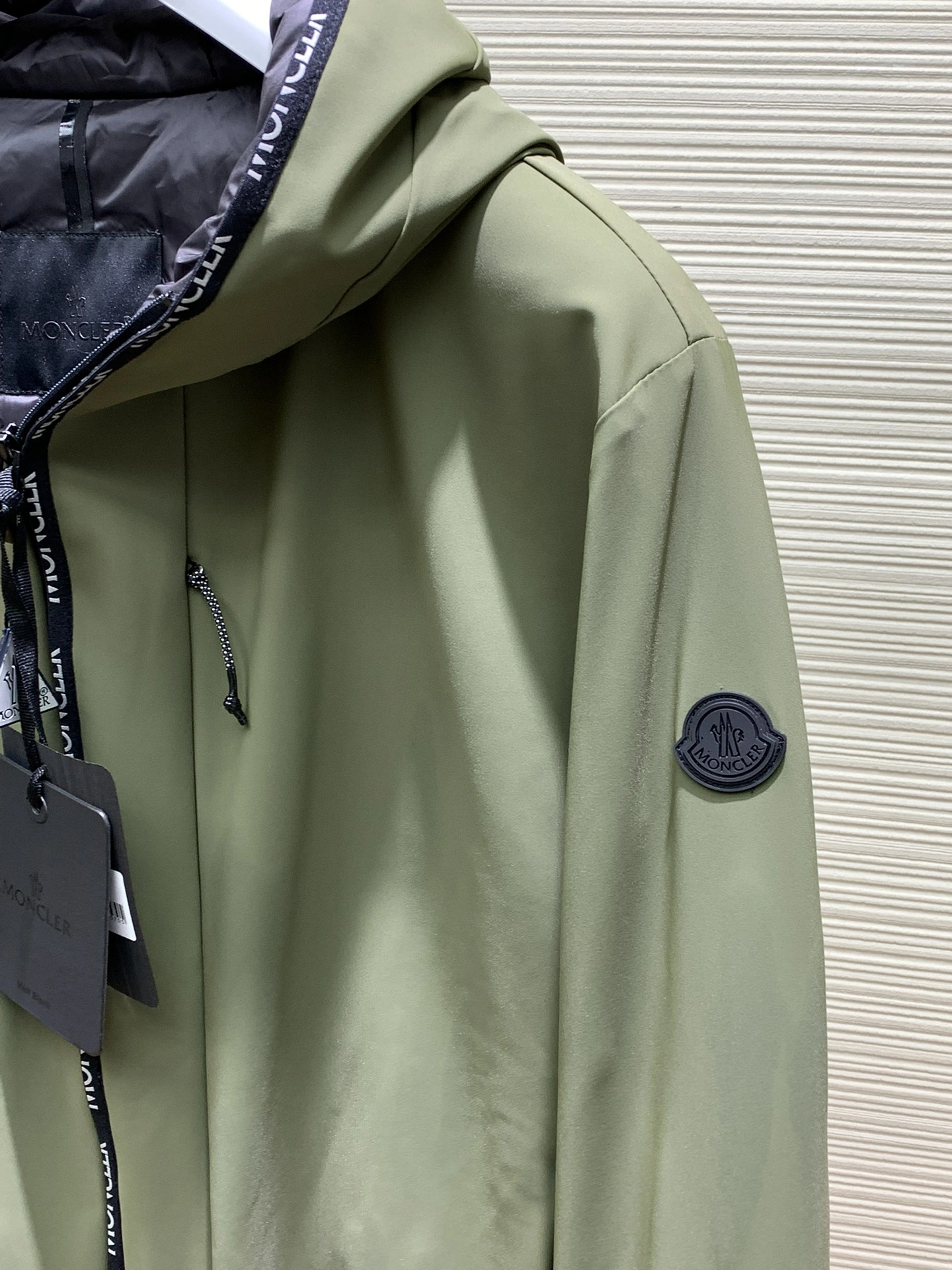 Moncler Down Jackets Lightweight 145660