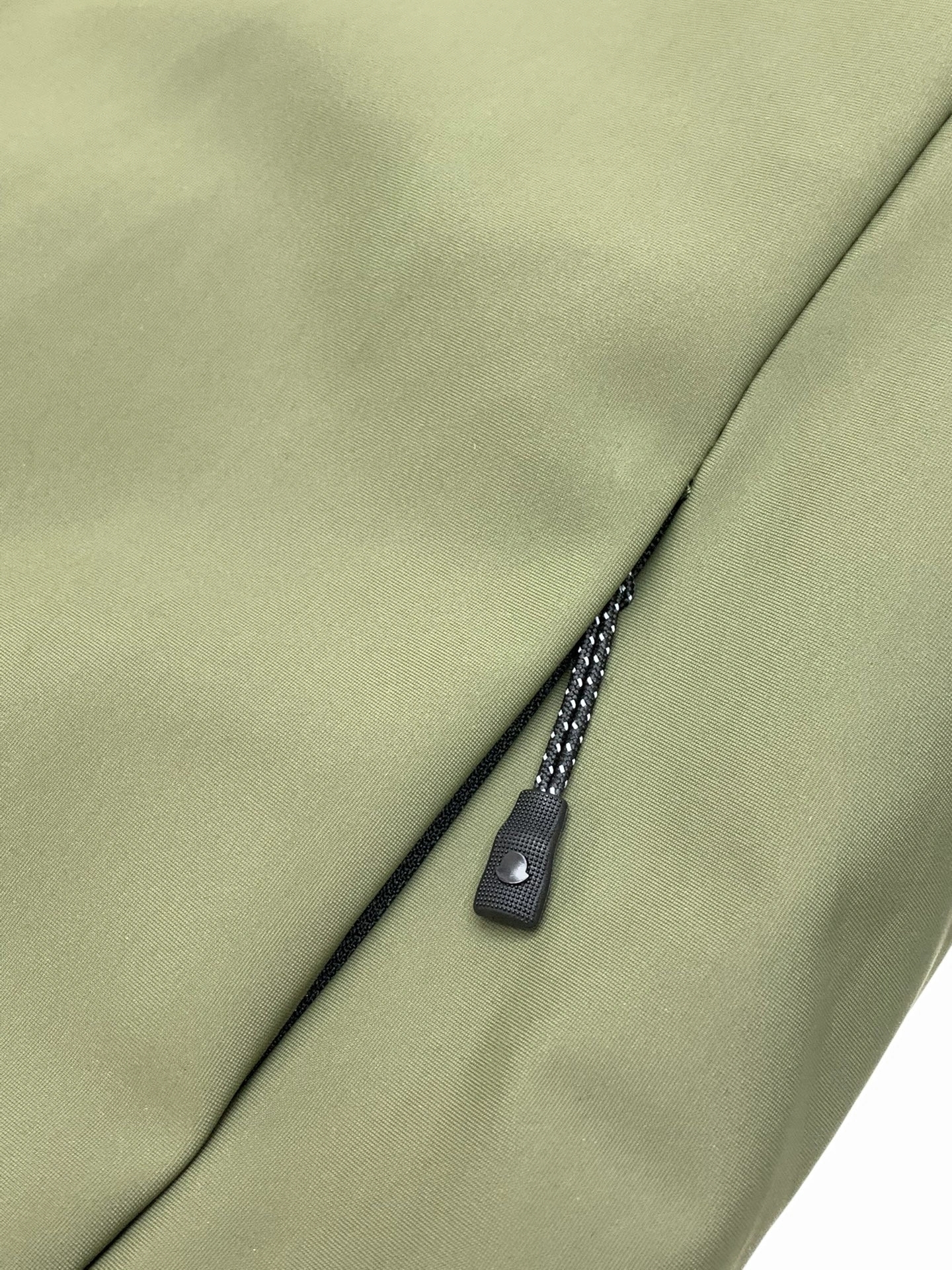 Tailored Moncler Down Jackets 145677