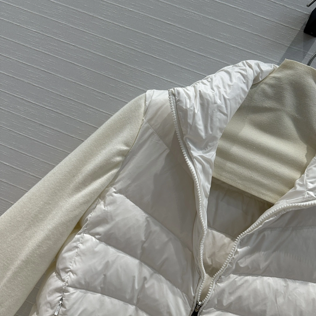 Premium Moncler Down Jackets 145653