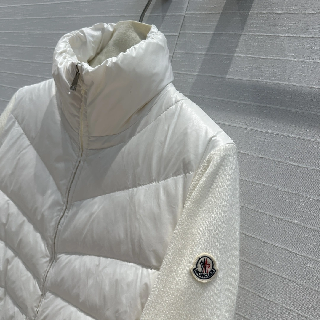 Premium Moncler Down Jackets 145653