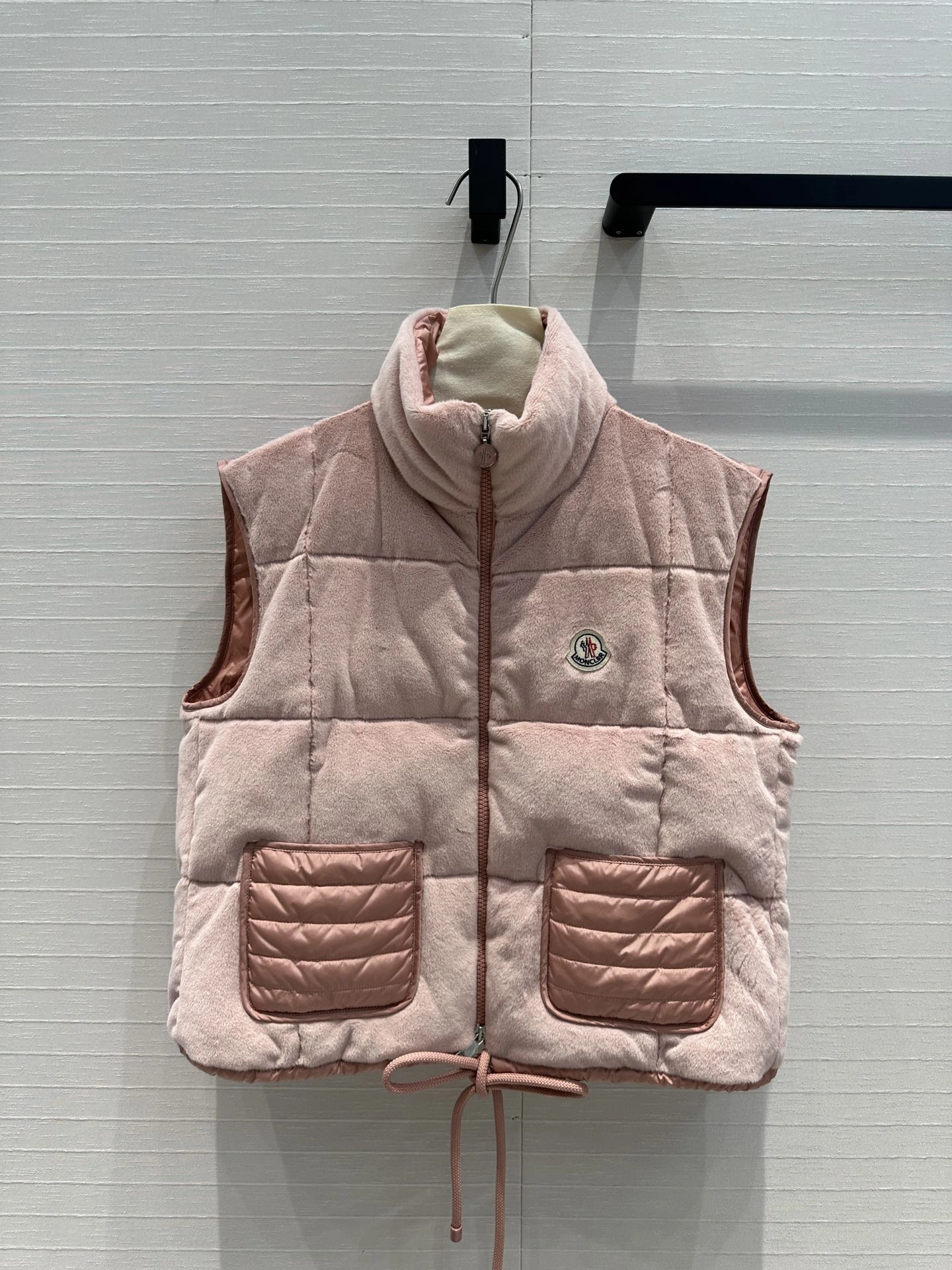 Moncler Down Jackets TravelReady 145648
