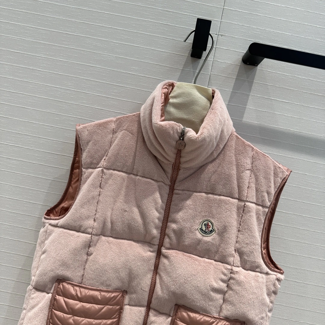 Moncler Down Jackets TravelReady 145648