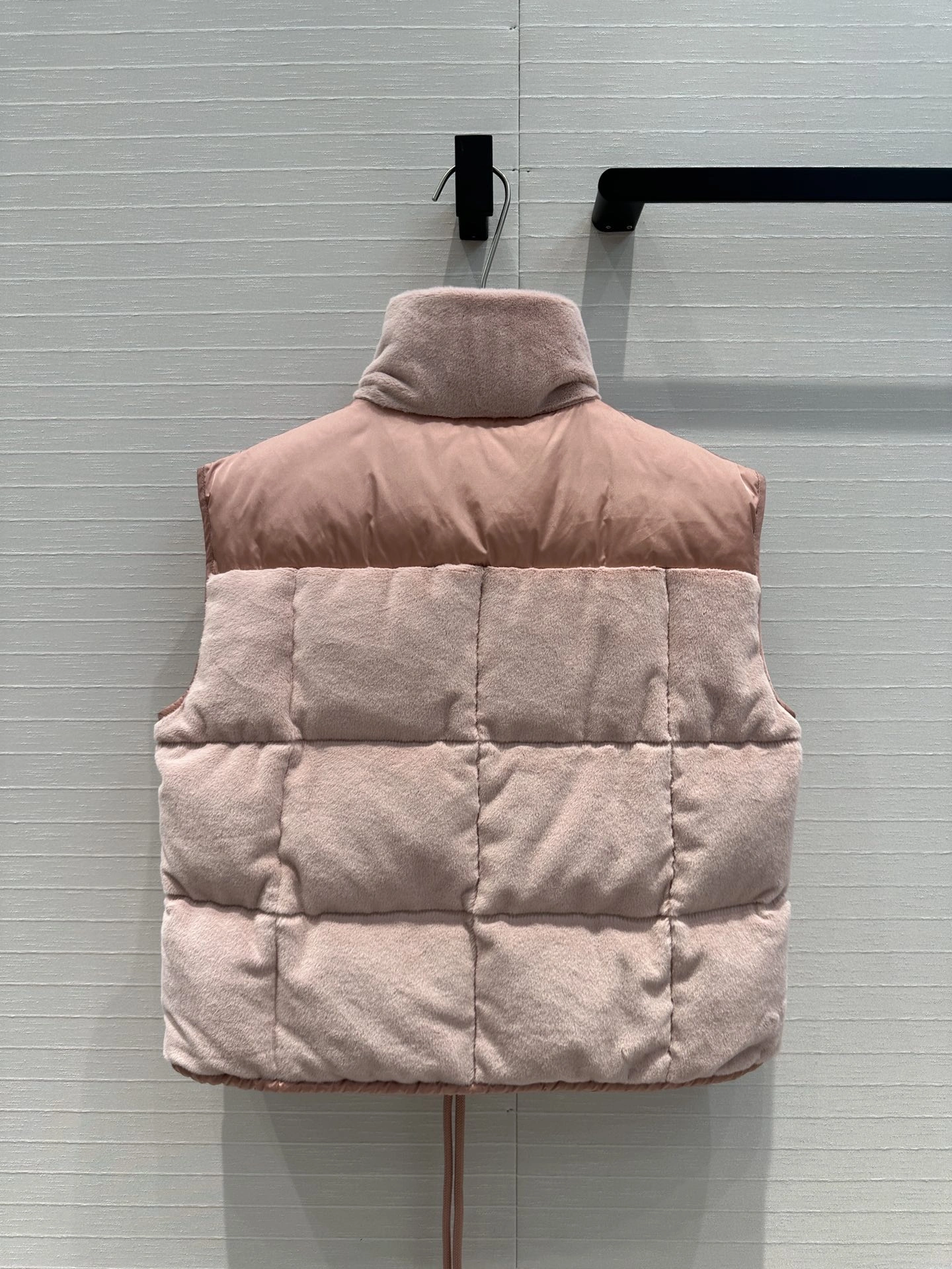 Moncler Down Jackets TravelReady 145648