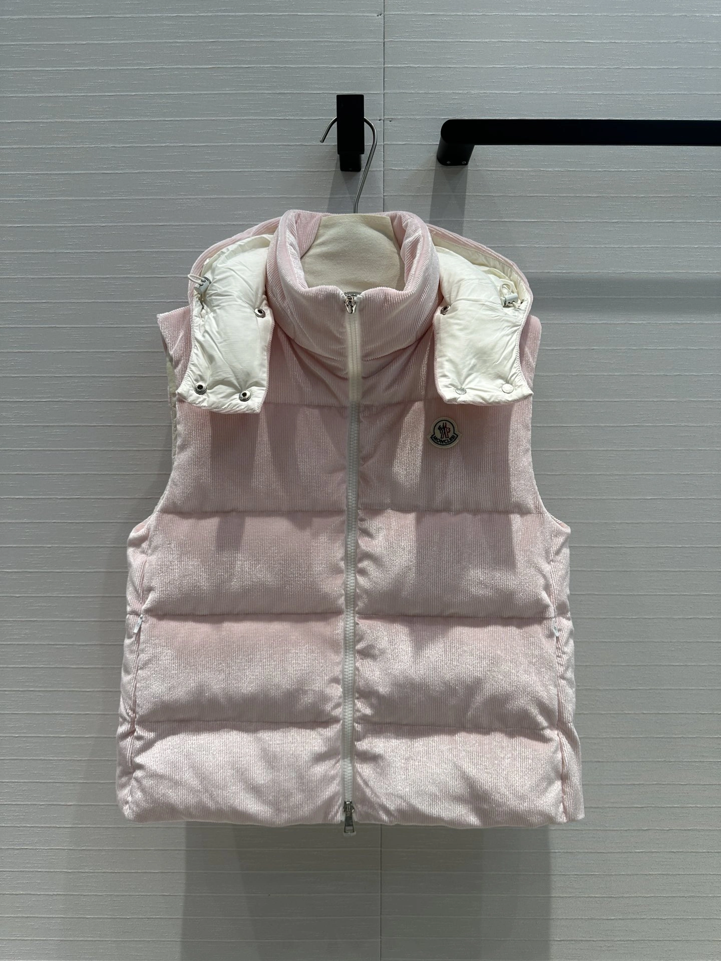 AllSeason Moncler Down Jackets 145649