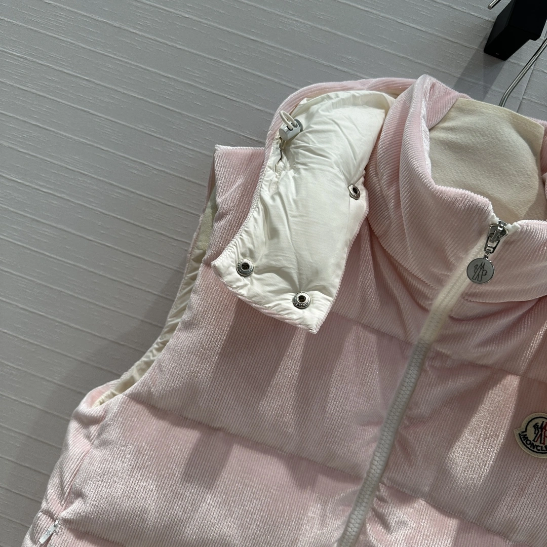 AllSeason Moncler Down Jackets 145649