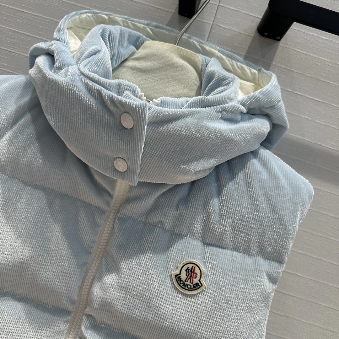 Moncler Down Jackets RelaxedFit 145644