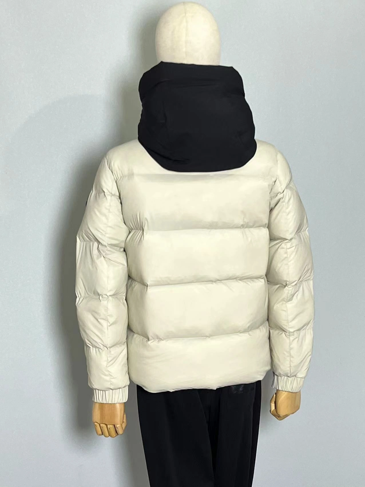 Moncler Down Jackets TopPick 145642